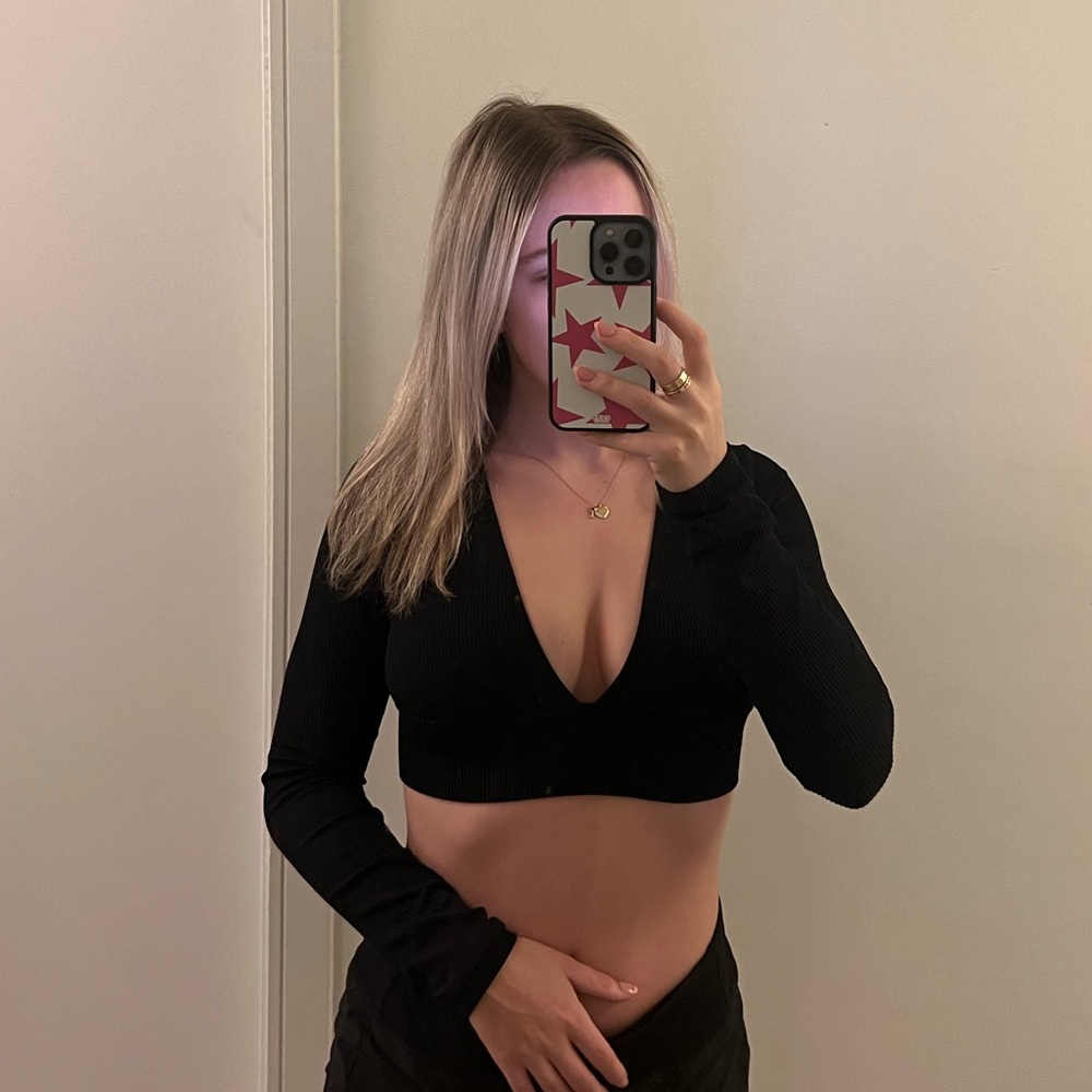 Black garage top cropped